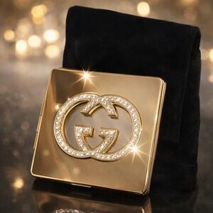 AUTHENTIC GUCCI GOLD DIAMOND COMPACT-NEW